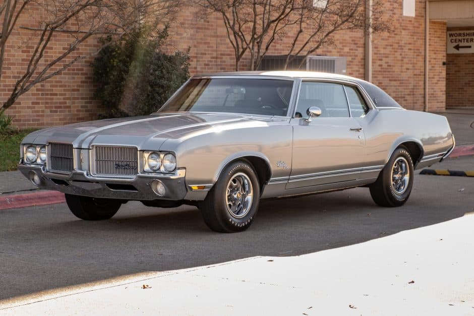 1971 Oldsmobile Cutlass sold for $50,500