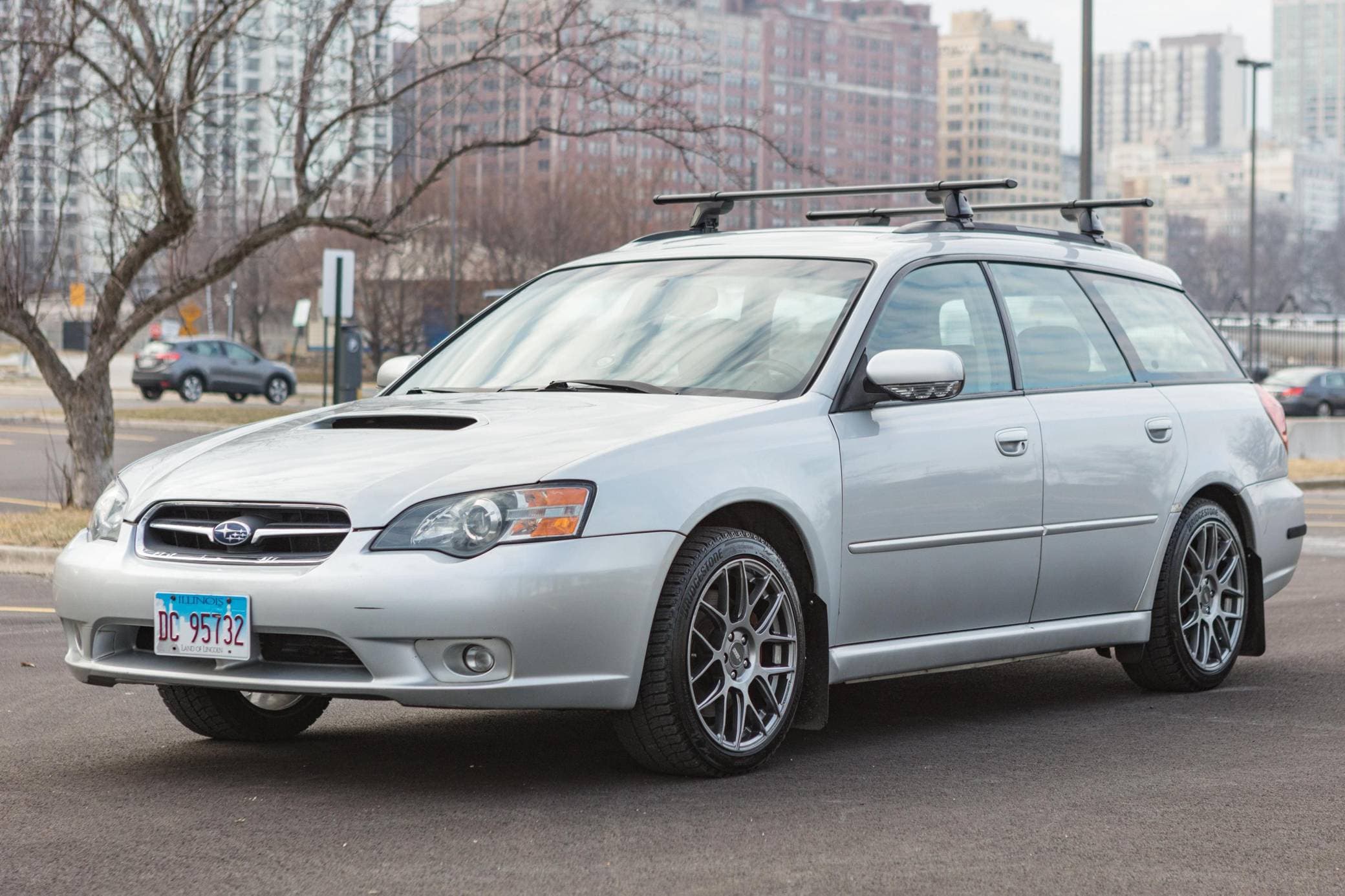 2005 Subaru Legacy sold for $8,700