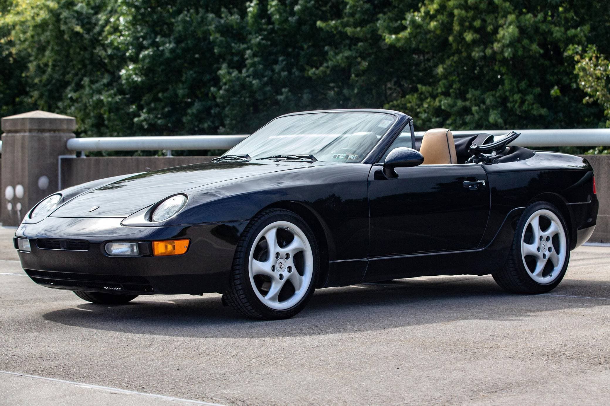 1994 Porsche 968 sold for $23,250