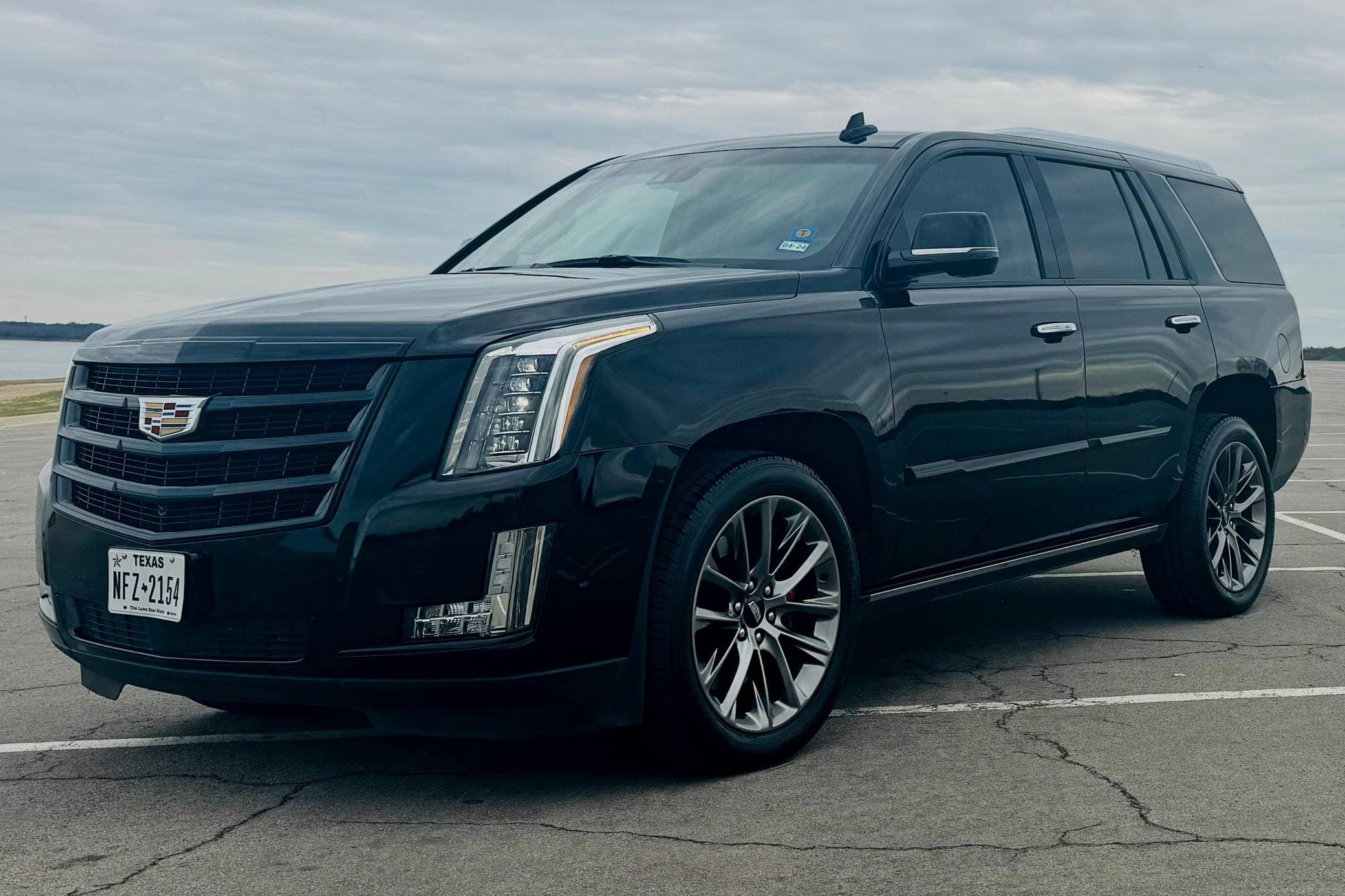 2019 Cadillac Escalade sold for $41,750