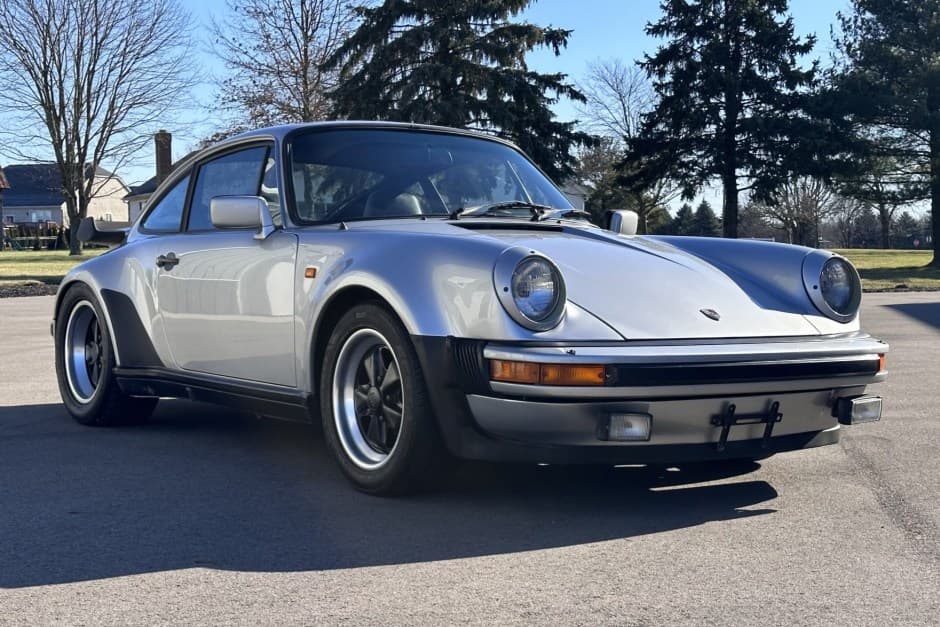 1983 Porsche 930 Turbo sold for $100,000