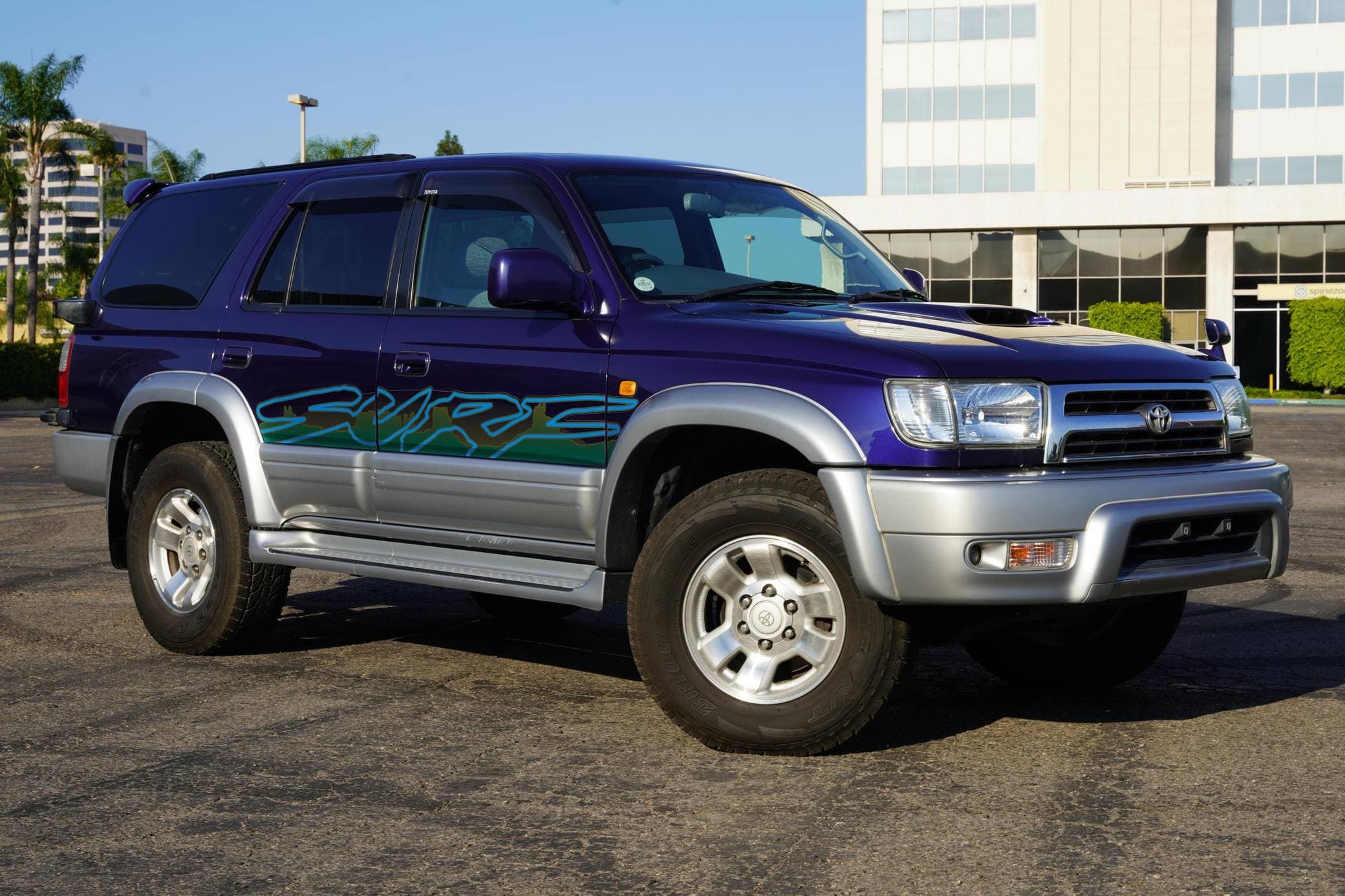 1998 Toyota Hilux sold for $16,000
