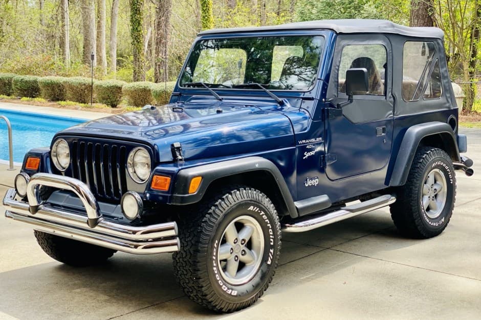 2000 Jeep Wrangler TJ (1997-2006) sold for $25,500