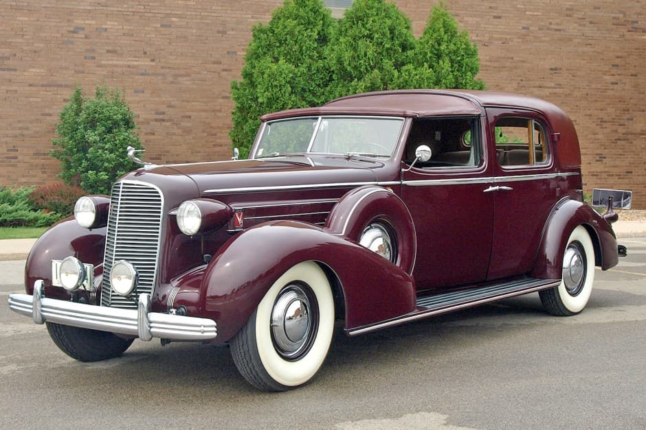 1936 Cadillac Series 75/Fleetwood sold for $65,000