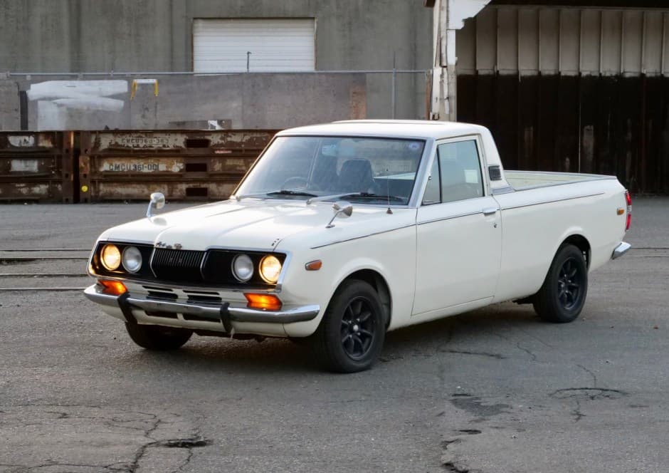 1973 Toyota Cressida & Mark II sold for $5,600