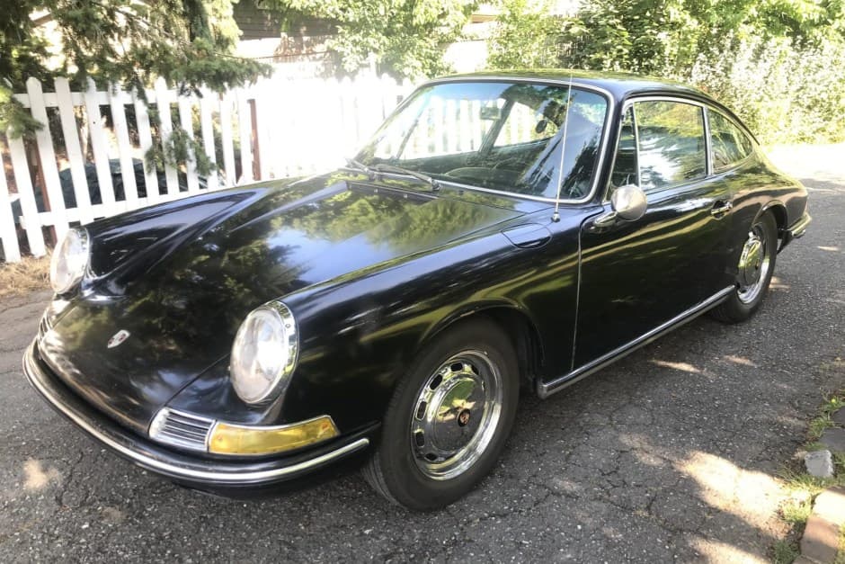 1966 Porsche 912 sold for $22,250