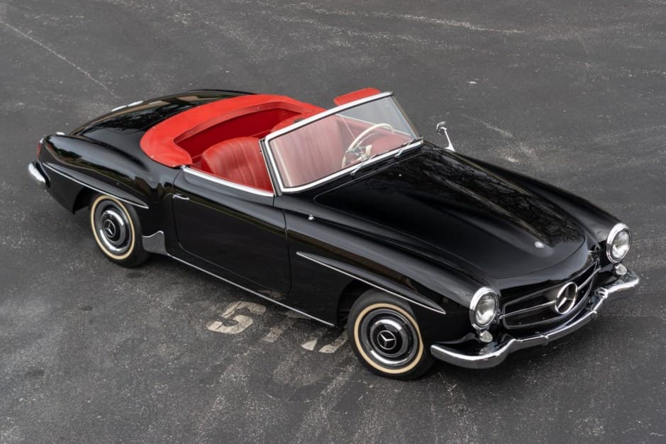 1961 Mercedes-Benz 190SL sold for $95,000
