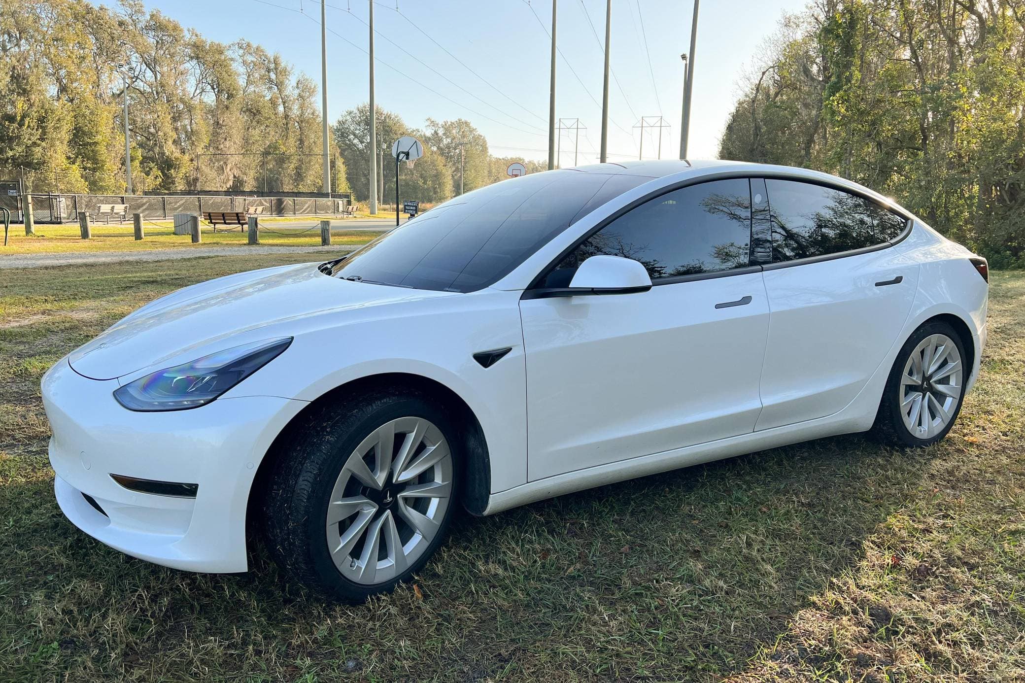 2021 Tesla Model 3 sold for $32,000