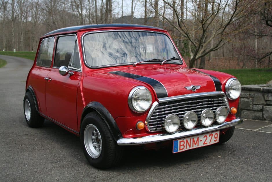 1973 Mini Mk I-III Cooper sold for $24,500