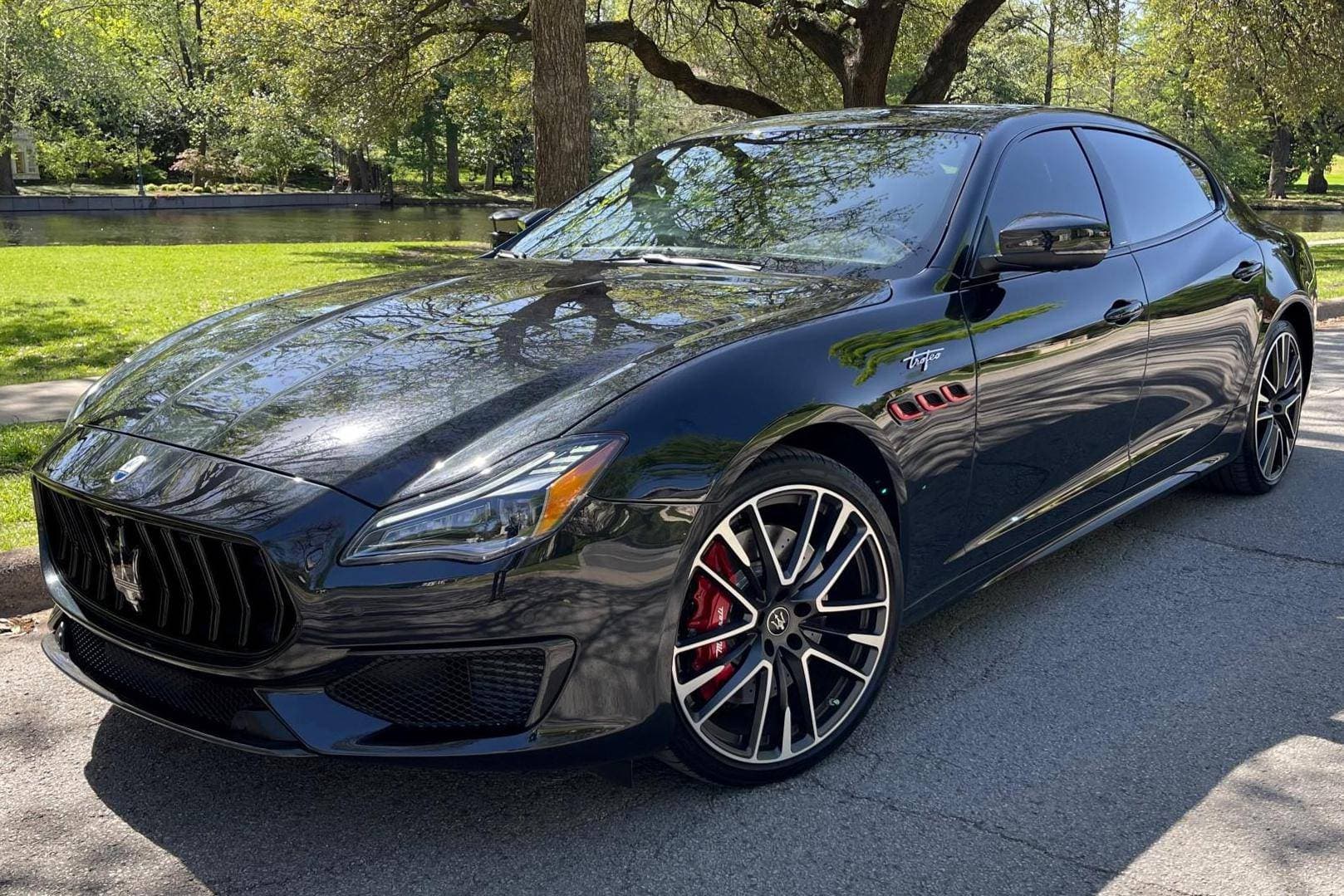 2022 Maserati Quattroporte sold for $68,500