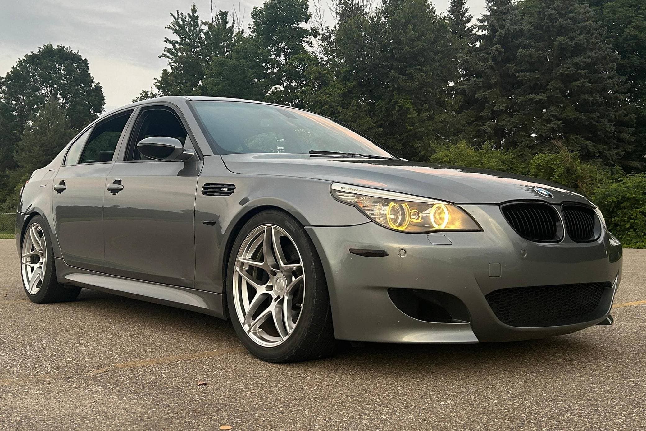 2008 BMW E60 M5 sold for $18,750