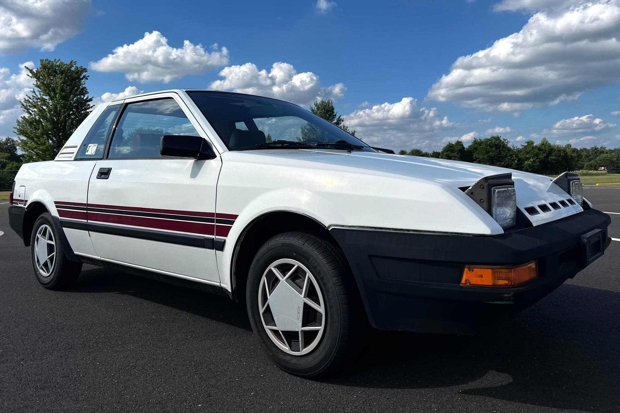 1984 Nissan Pulsar sold for $5,000