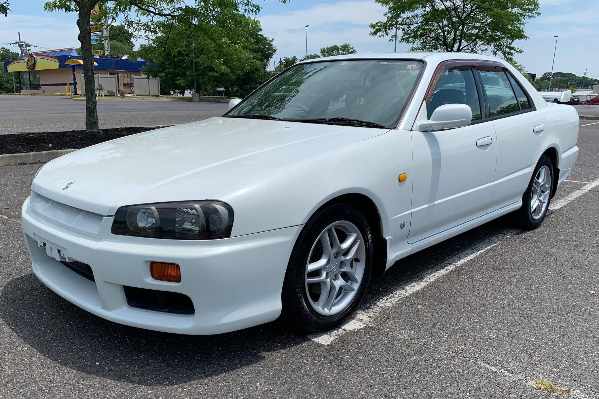 1998 Nissan R34 Skyline sold for $12,300