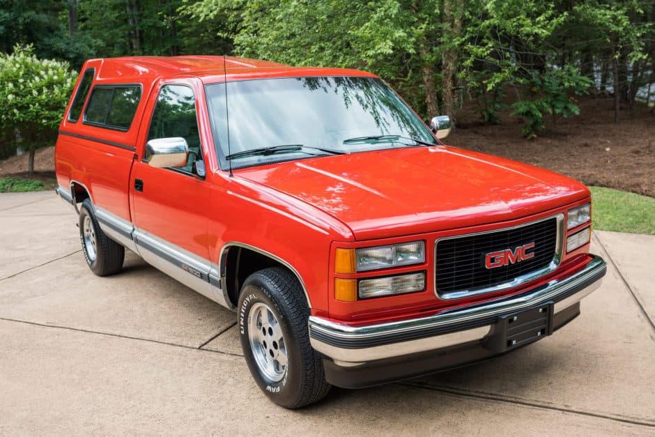 1994 GMC Sierra (GMT400 1988-2002) sold for $20,000