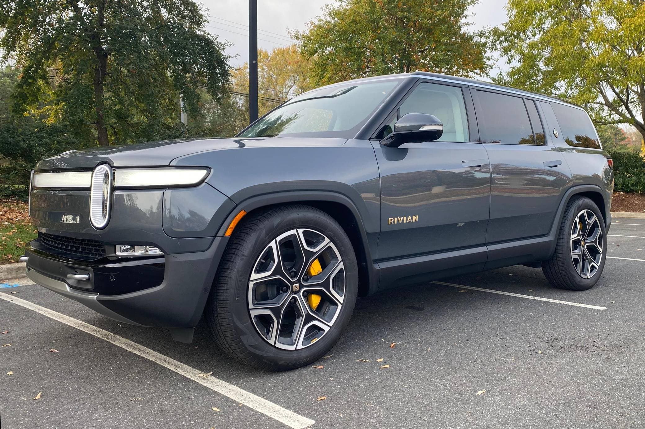 2023 Rivian R1S sold for $87,000