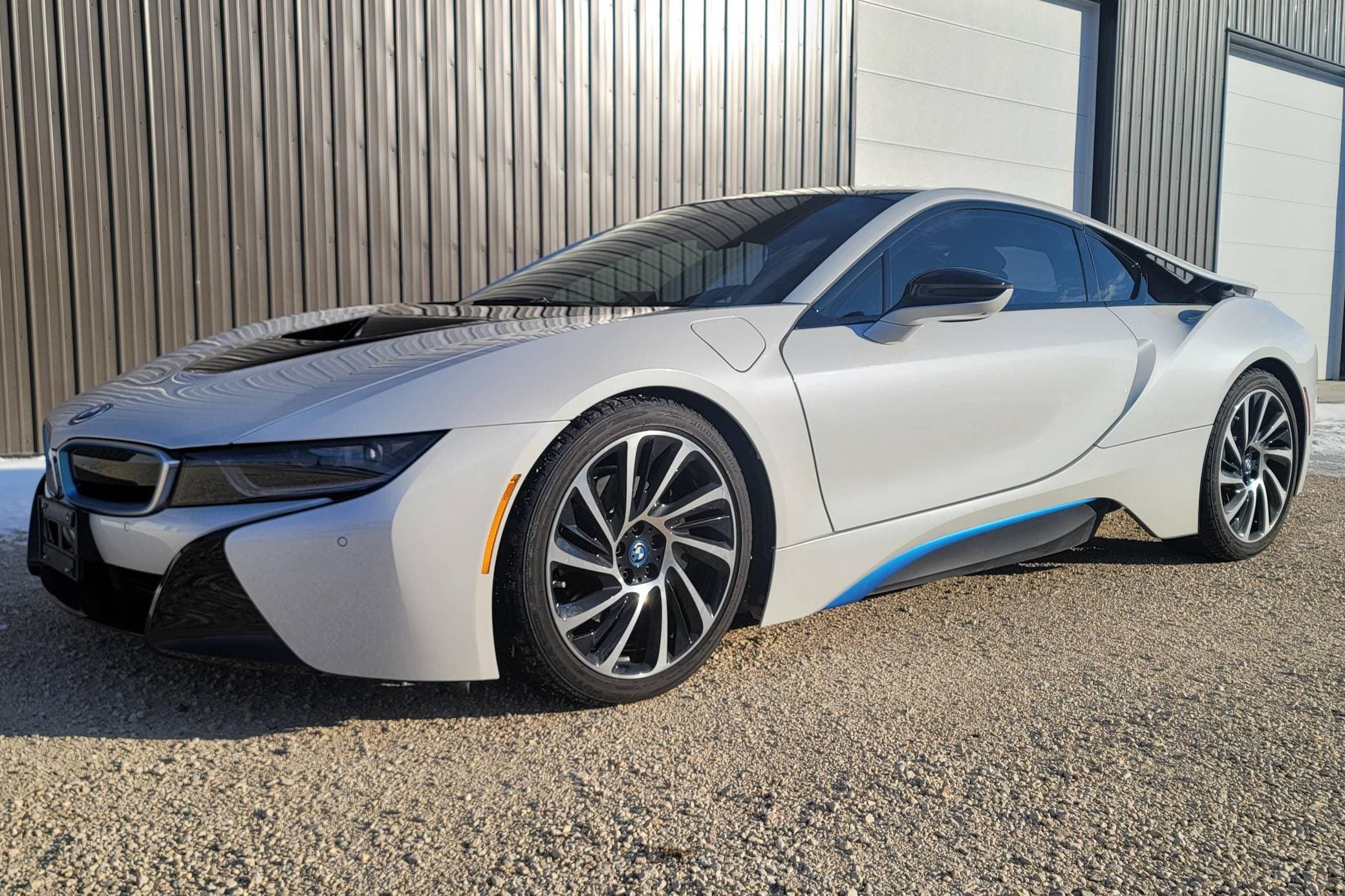 2015 BMW i8 sold for $52,500