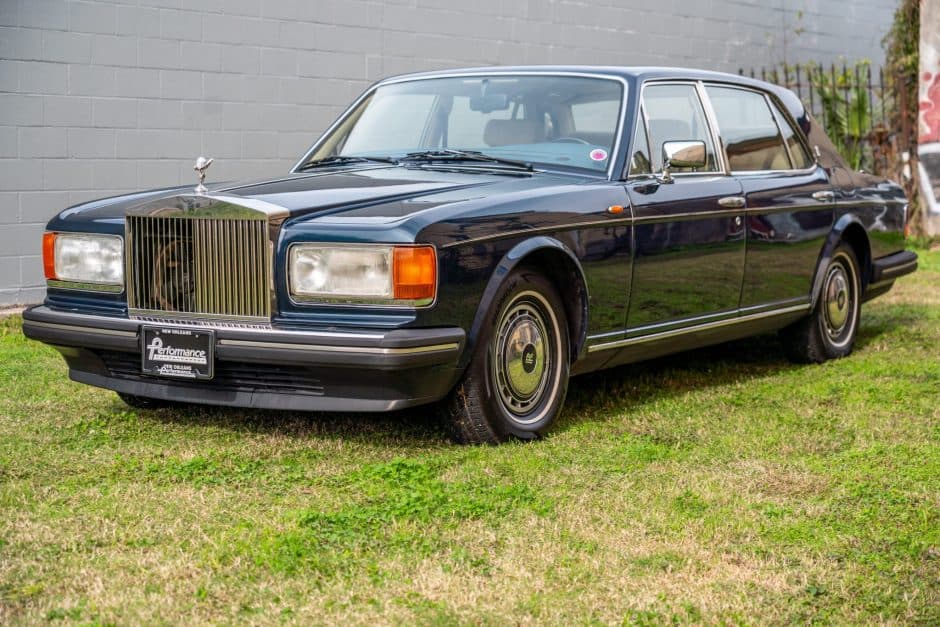 1995 Rolls-Royce SZ Silver Spirit & Silver Spur sold for $22,300