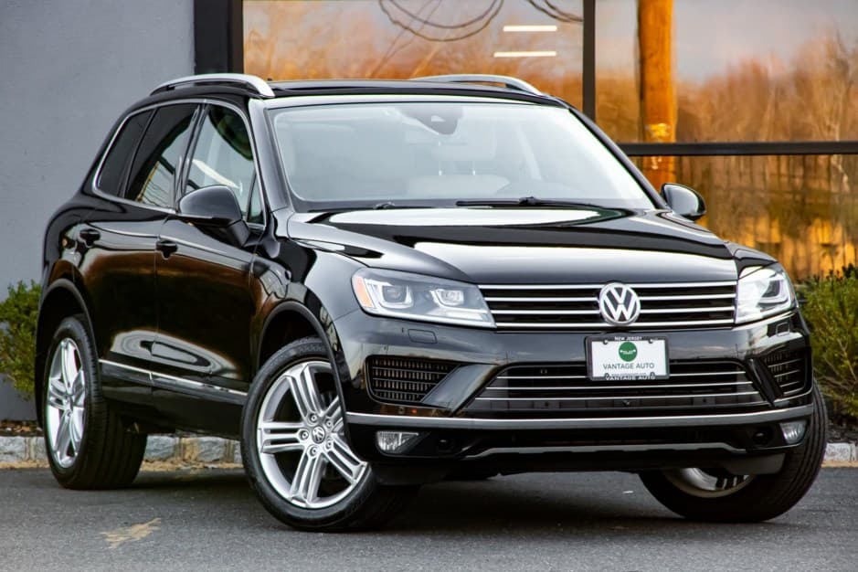 2015 Volkswagen Touareg sold for $30,250