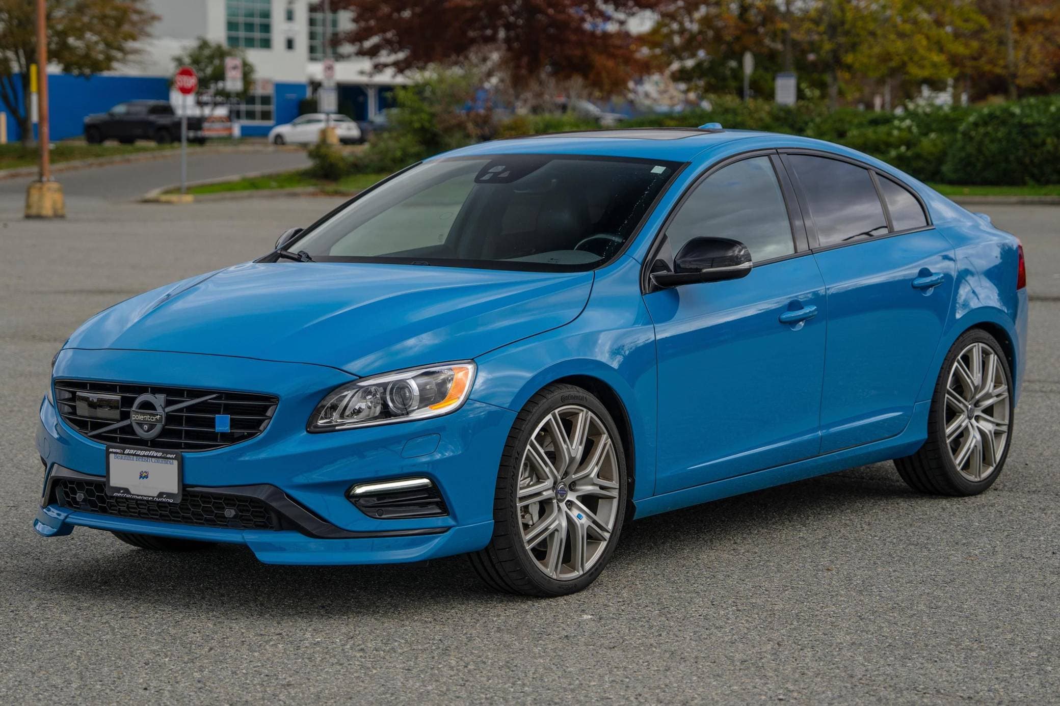 2017 Volvo S60 sold for $17,750