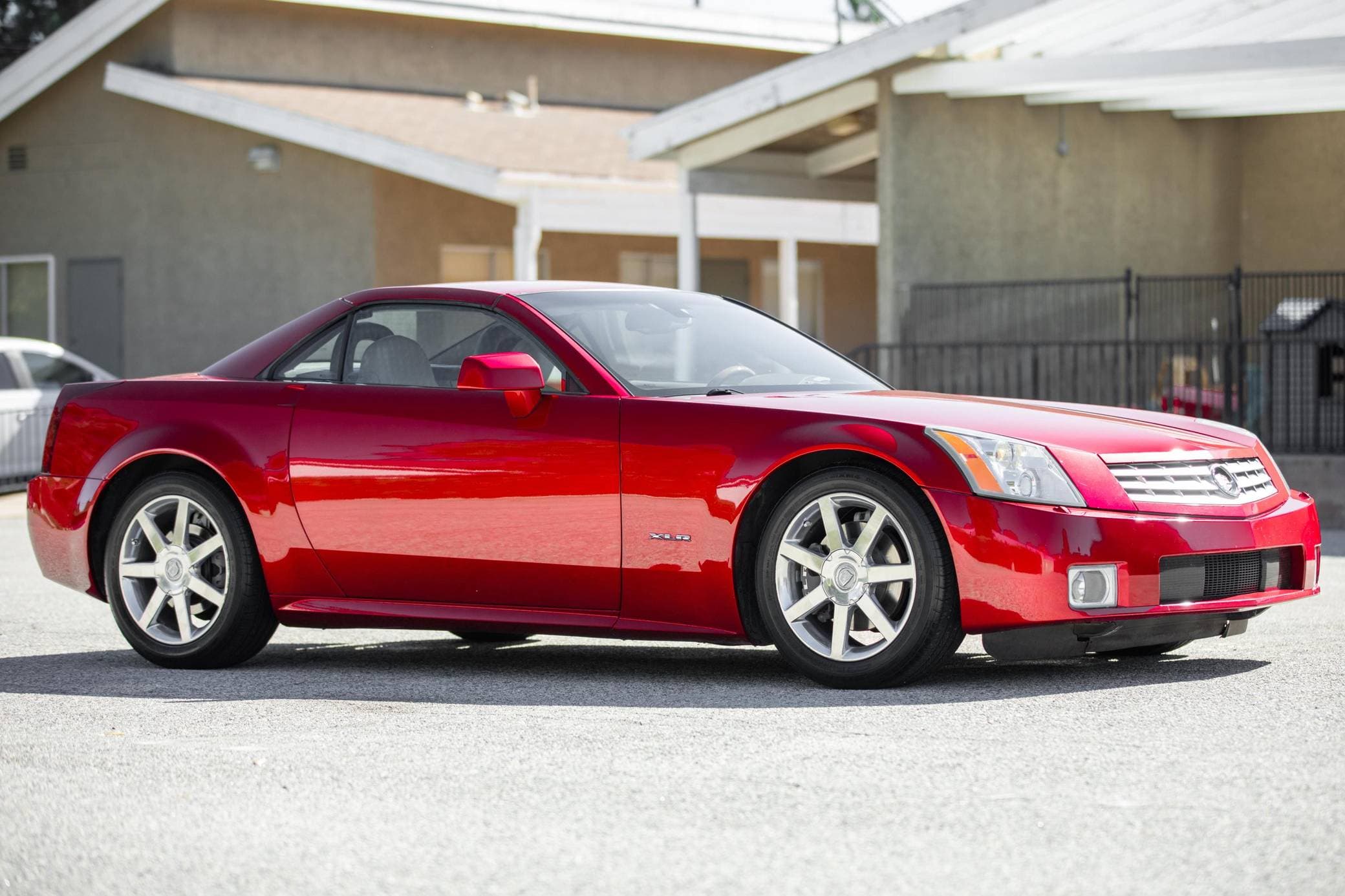 2004 Cadillac XLR sold for $12,600