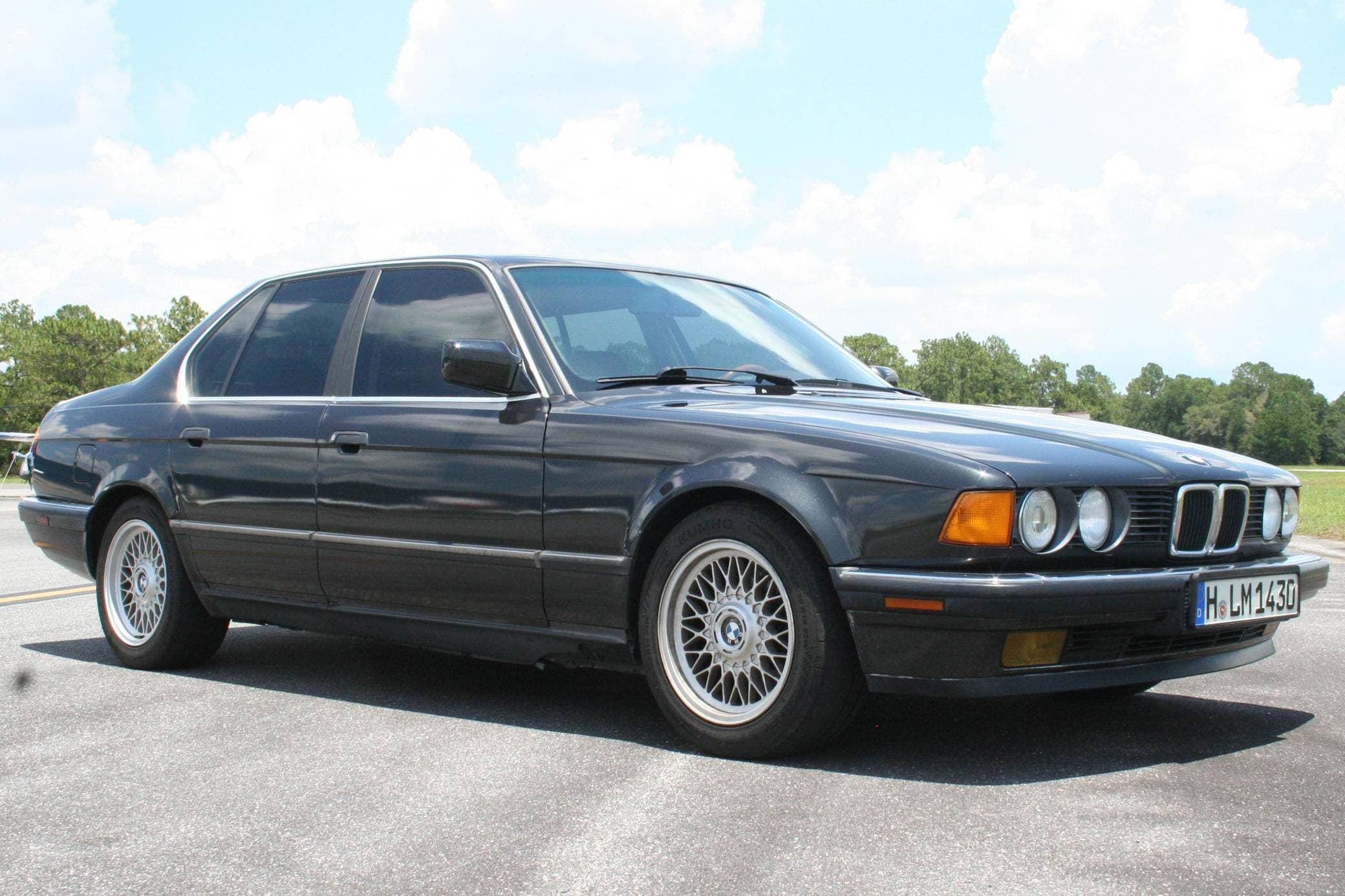 1987 BMW 7 Series sold for $5,500