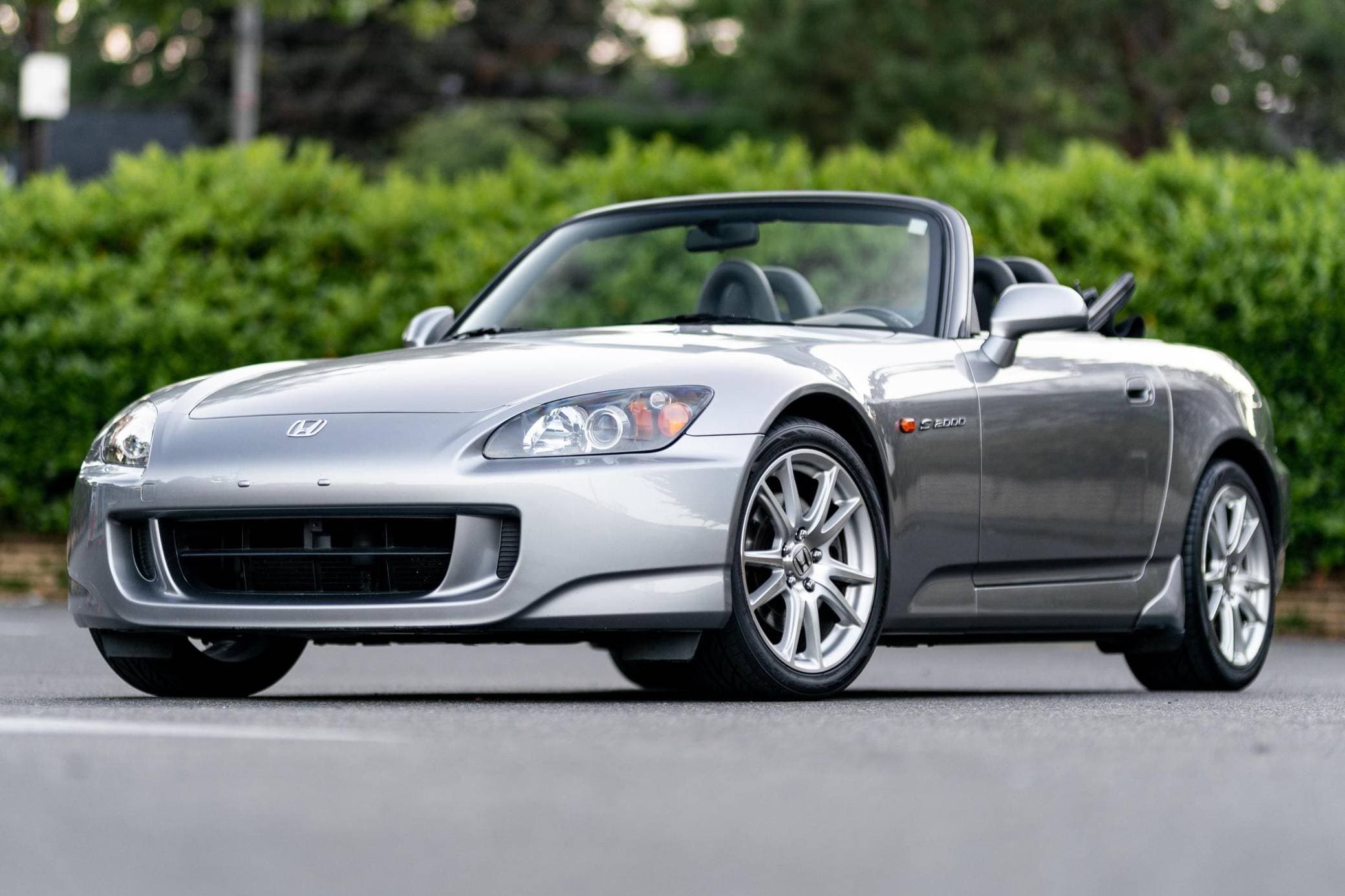 2004 Honda S2000 sold for $30,500