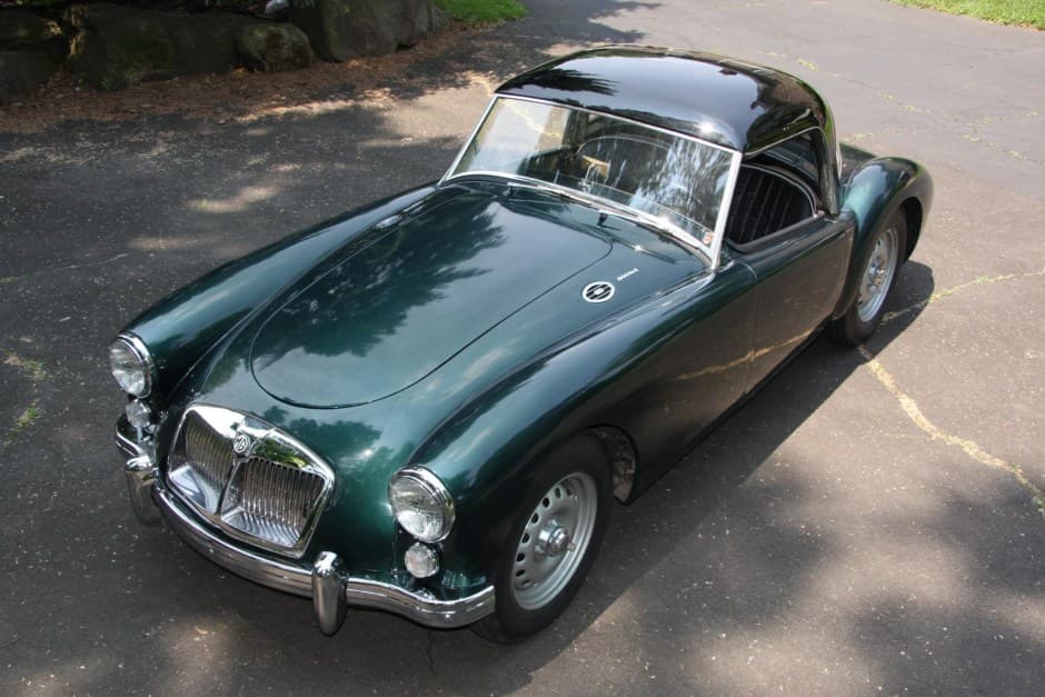 1962 MG MGA sold for $24,242
