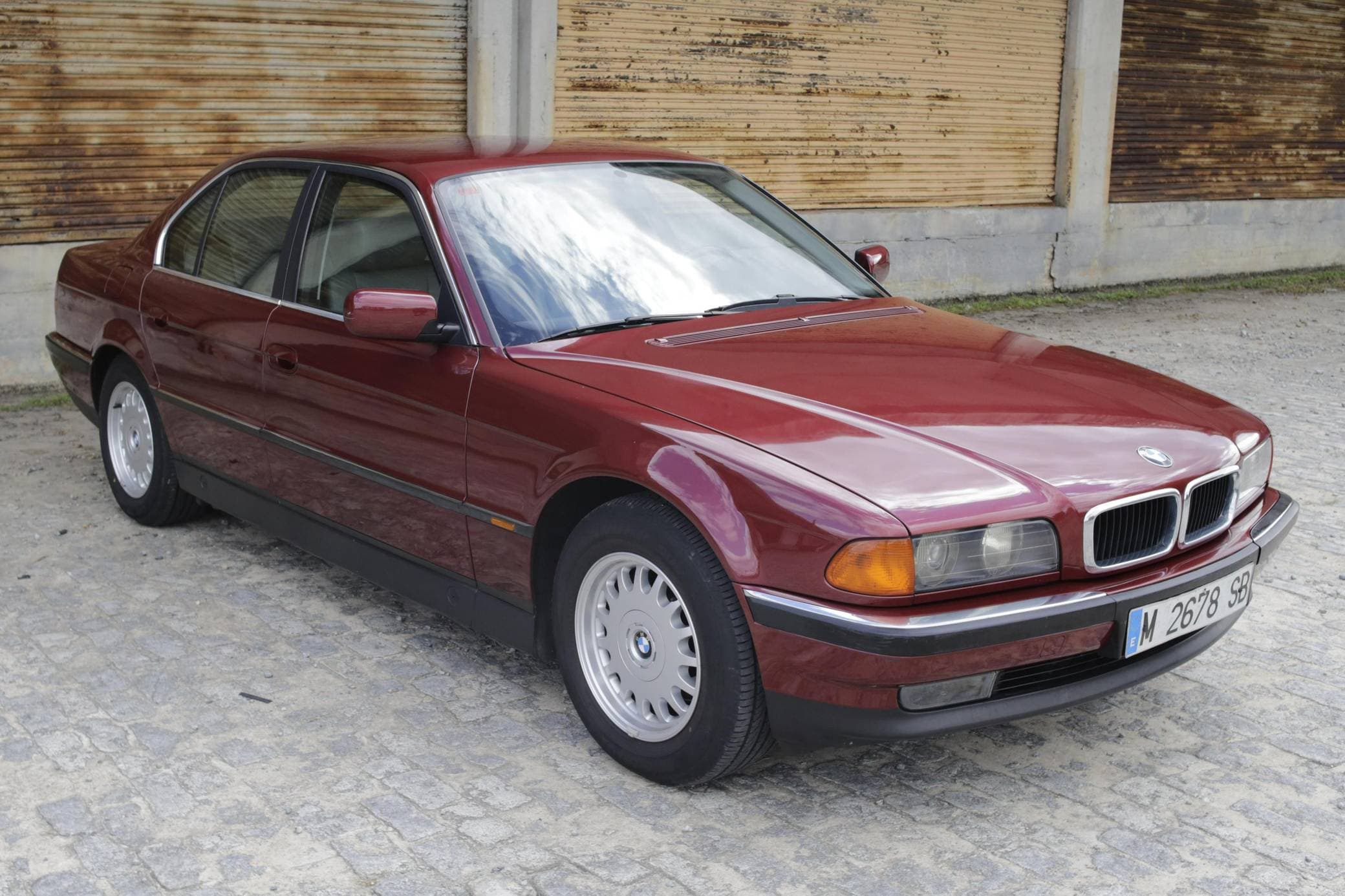 1995 BMW 7 Series sold for $8,500