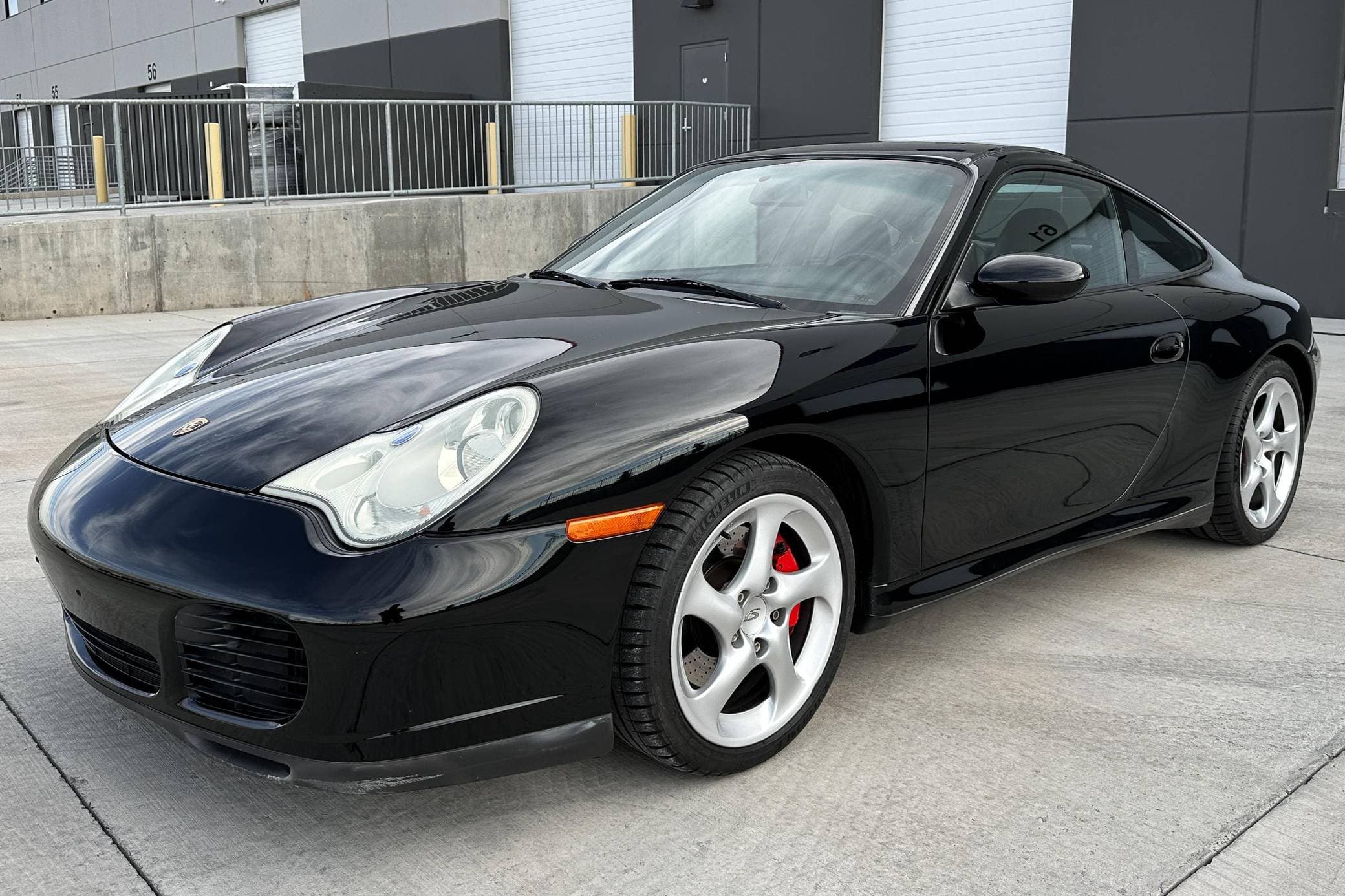 2004 Porsche 996 911 sold for $19,250