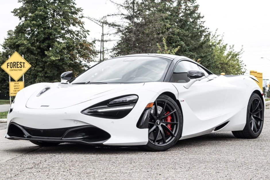 2022 McLaren Super Series sold for $247,600