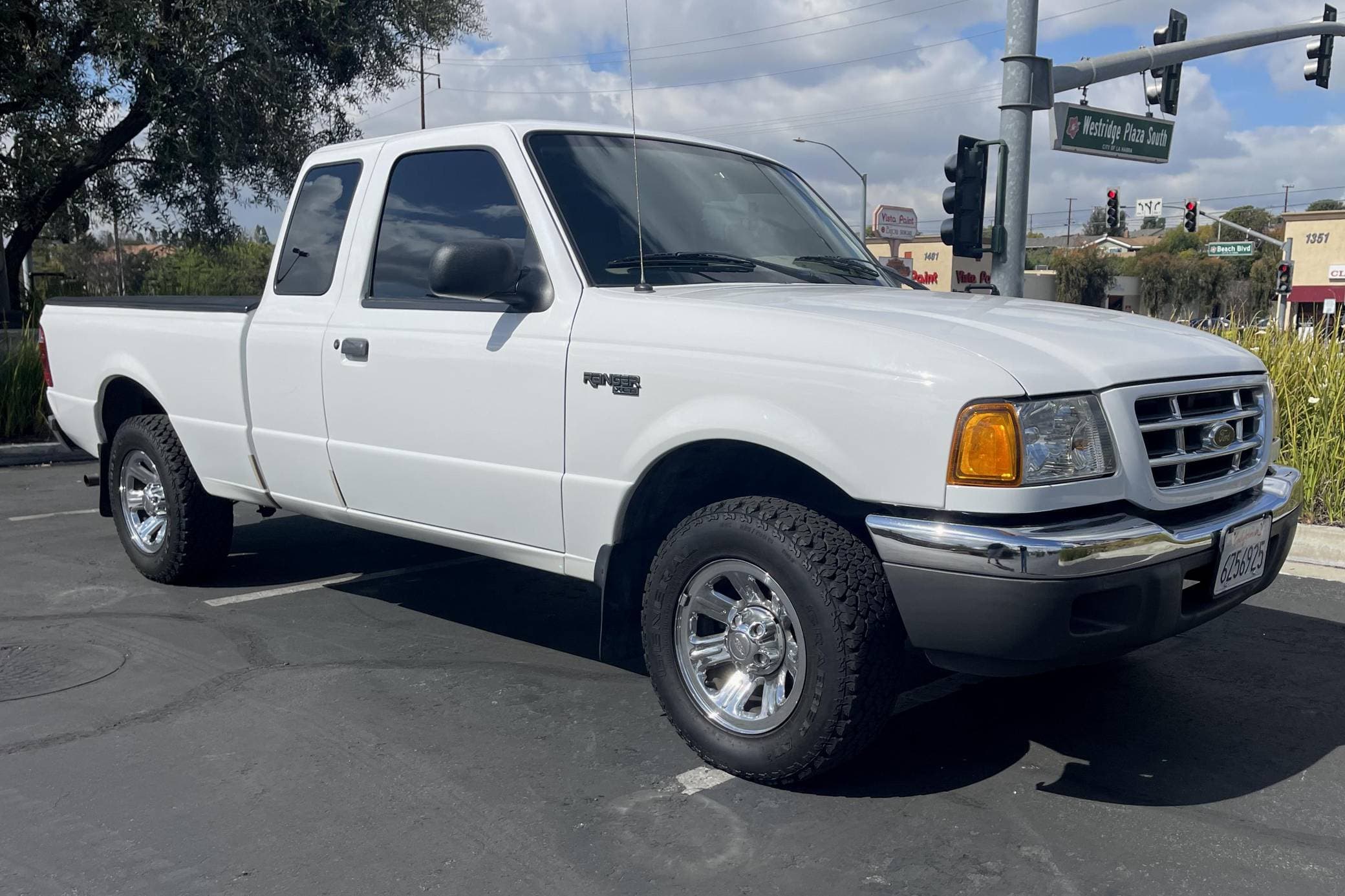 2002 Ford Ranger sold for $9,400