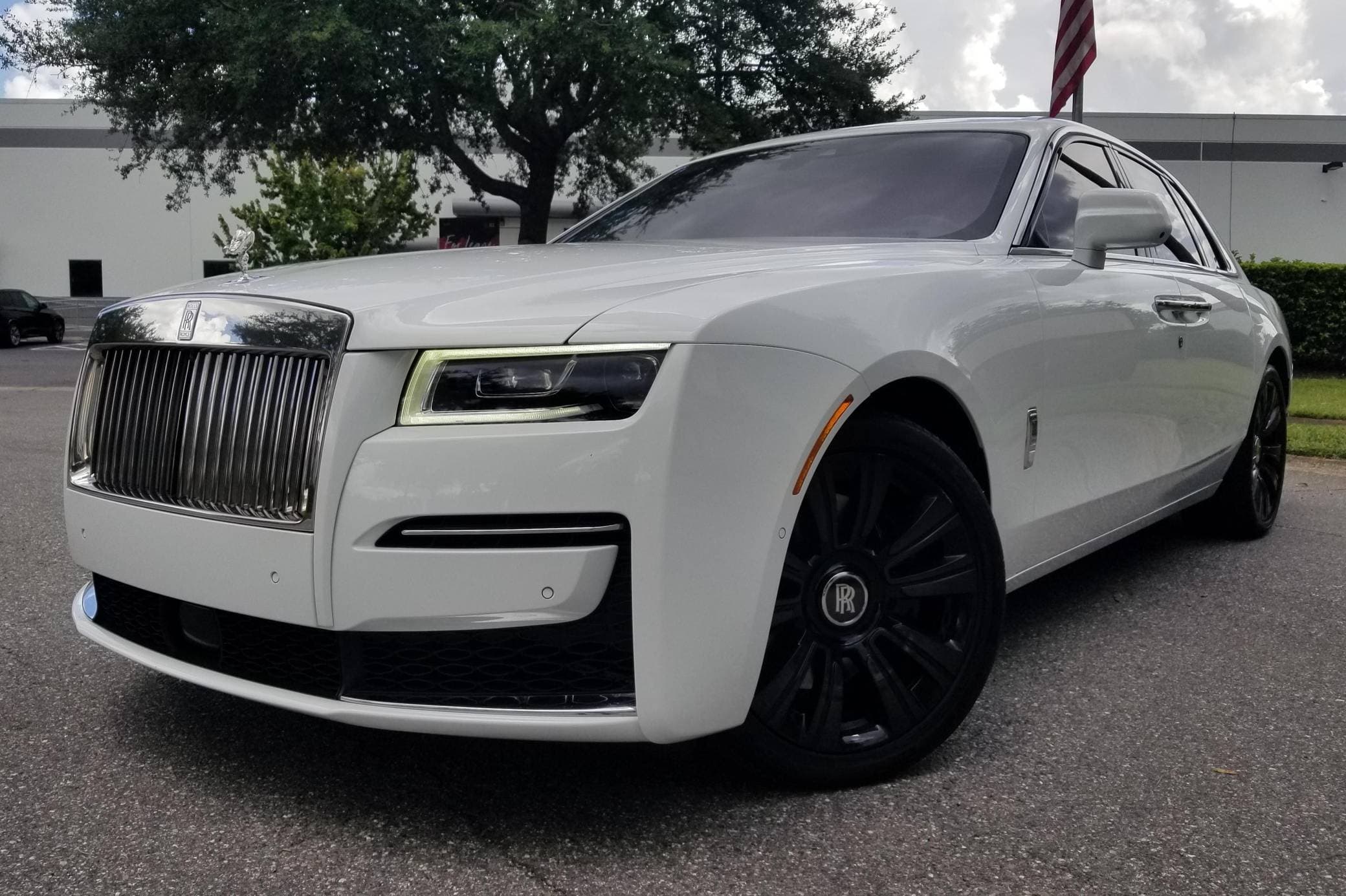 2021 Rolls-Royce Ghost sold for $30,250