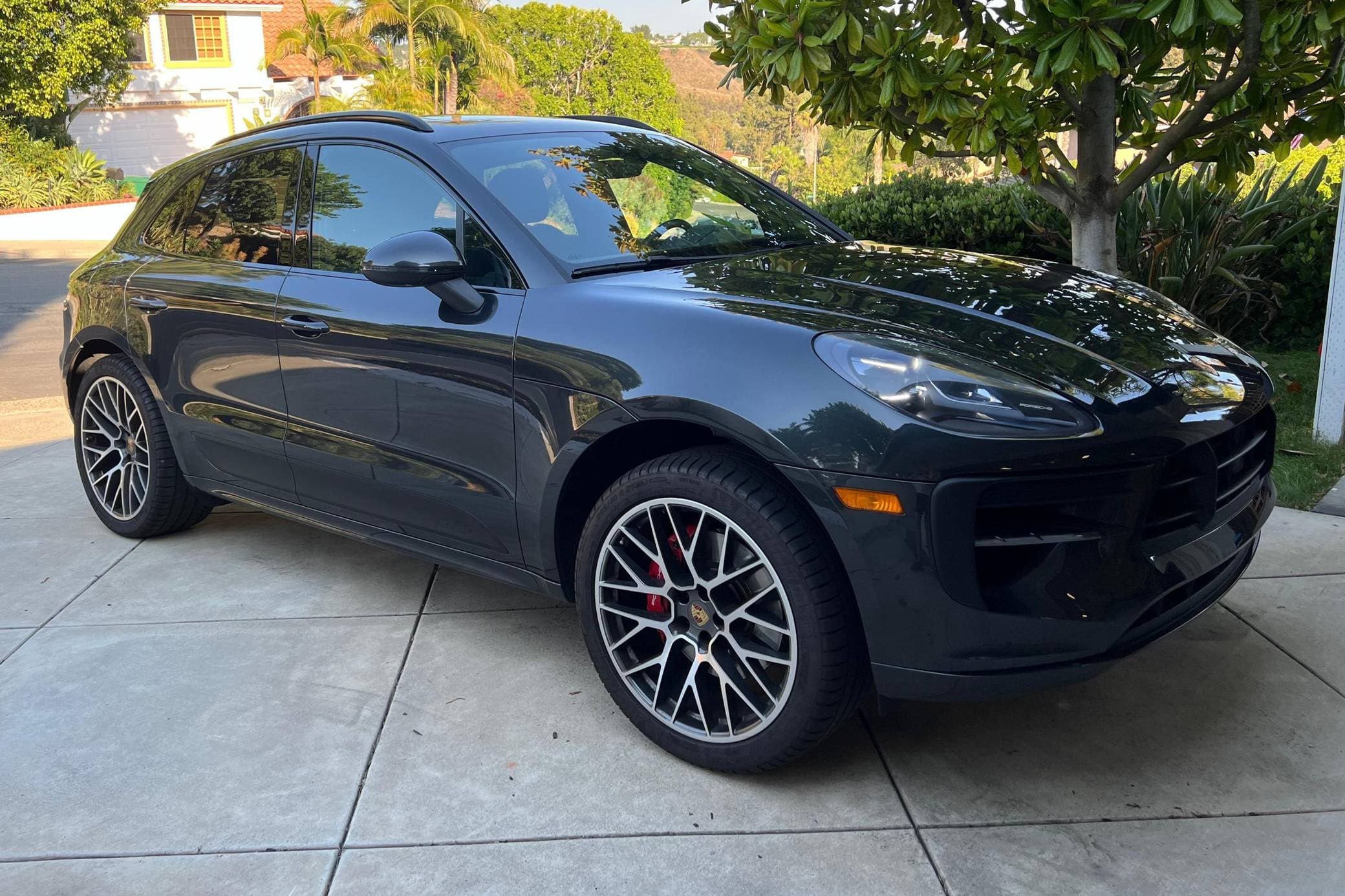 2020 Porsche Macan sold for $59,500