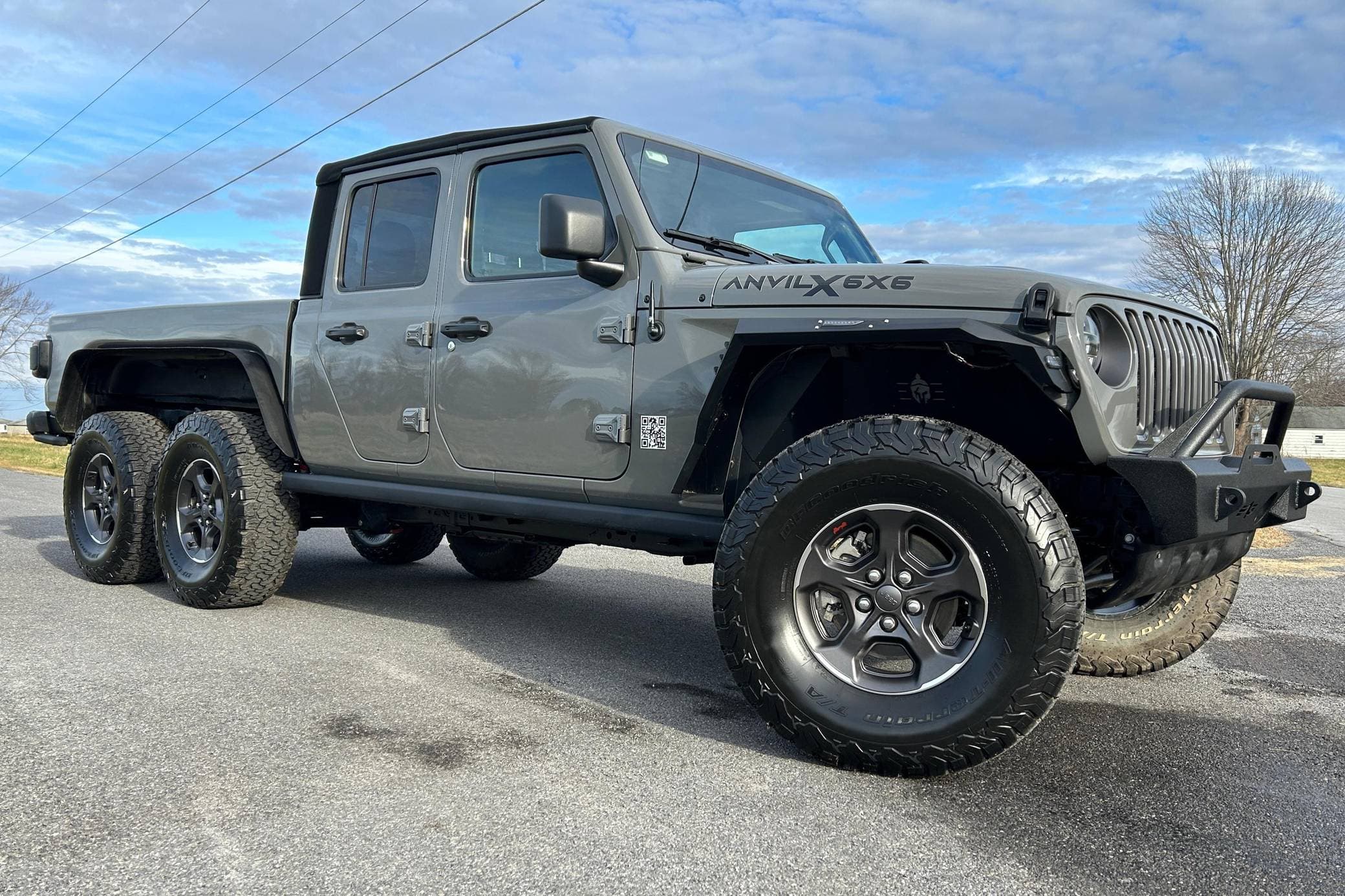 2022 Jeep Gladiator sold for $37,000