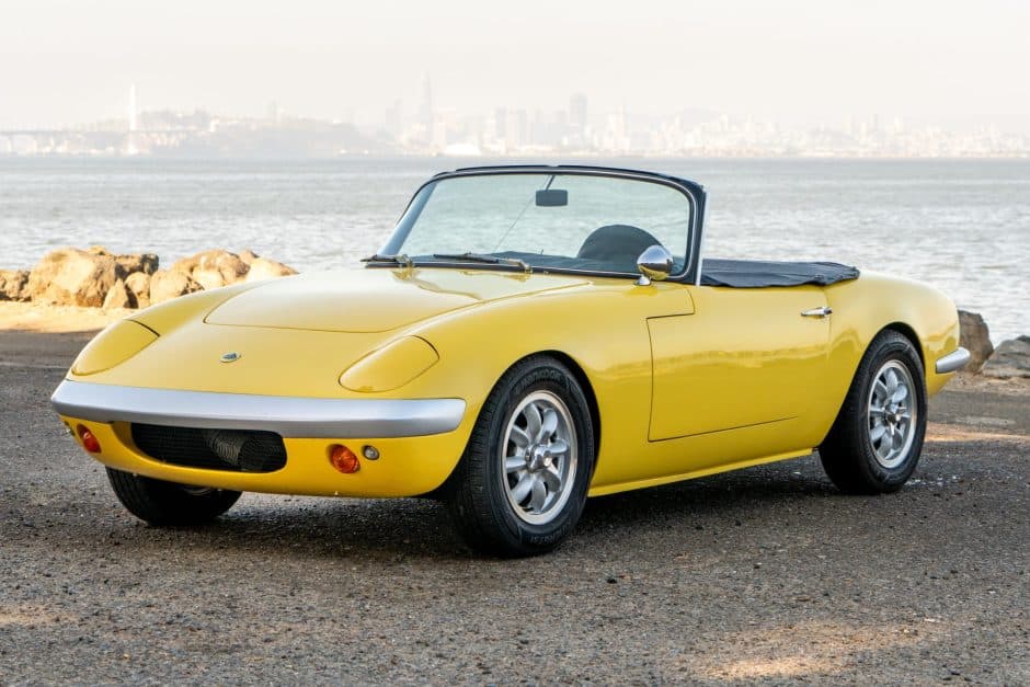 1966 Lotus Elan (1962-1975) sold for $33,000