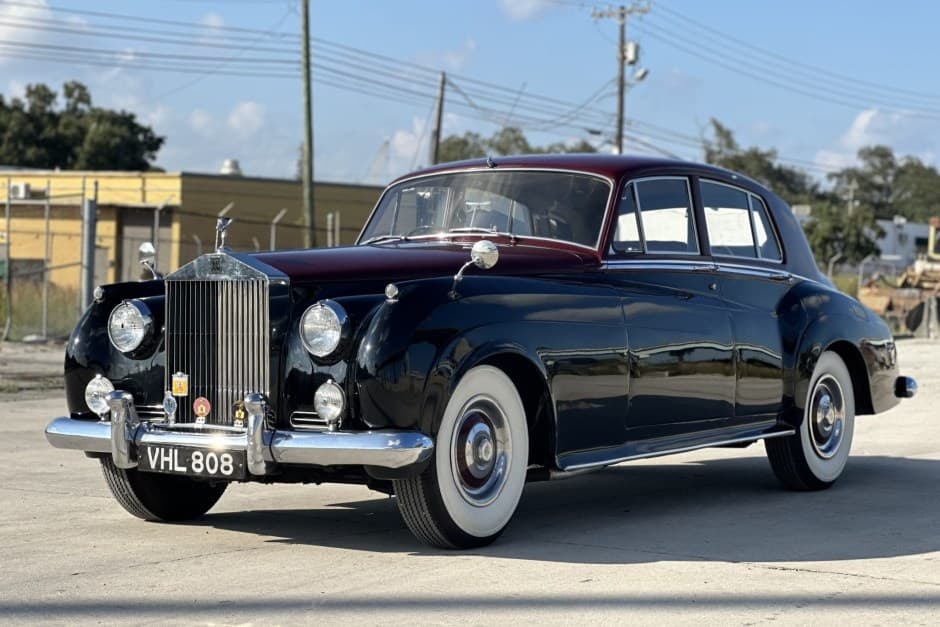 1961 Rolls-Royce Silver Cloud & Phantom V sold for $27,500