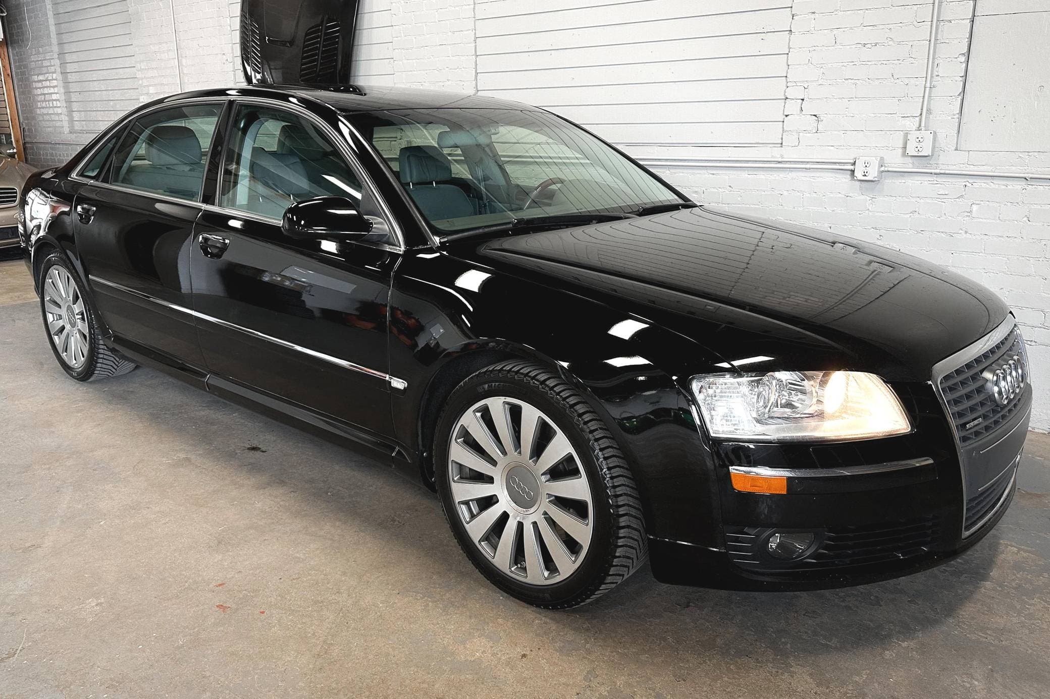 2007 Audi A8 sold for $10,300