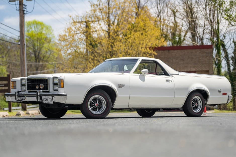 1979 Ford Ranchero sold for $13,750