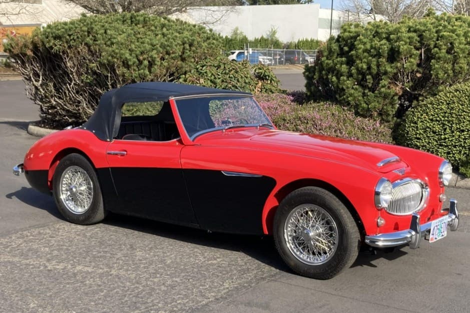 1962 Austin-Healey 3000 sold for $37,500
