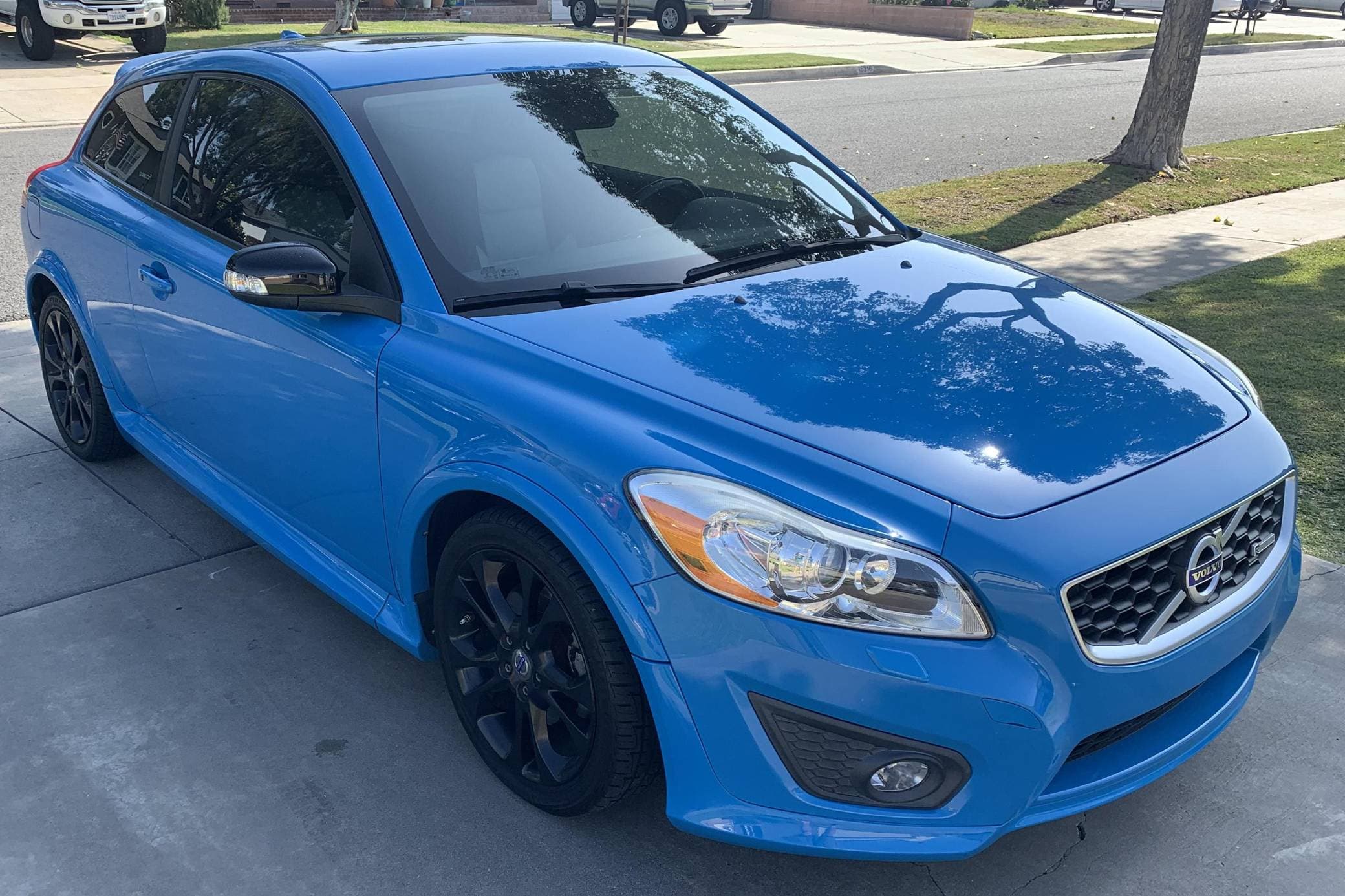 2013 Volvo C30 sold for $26,000