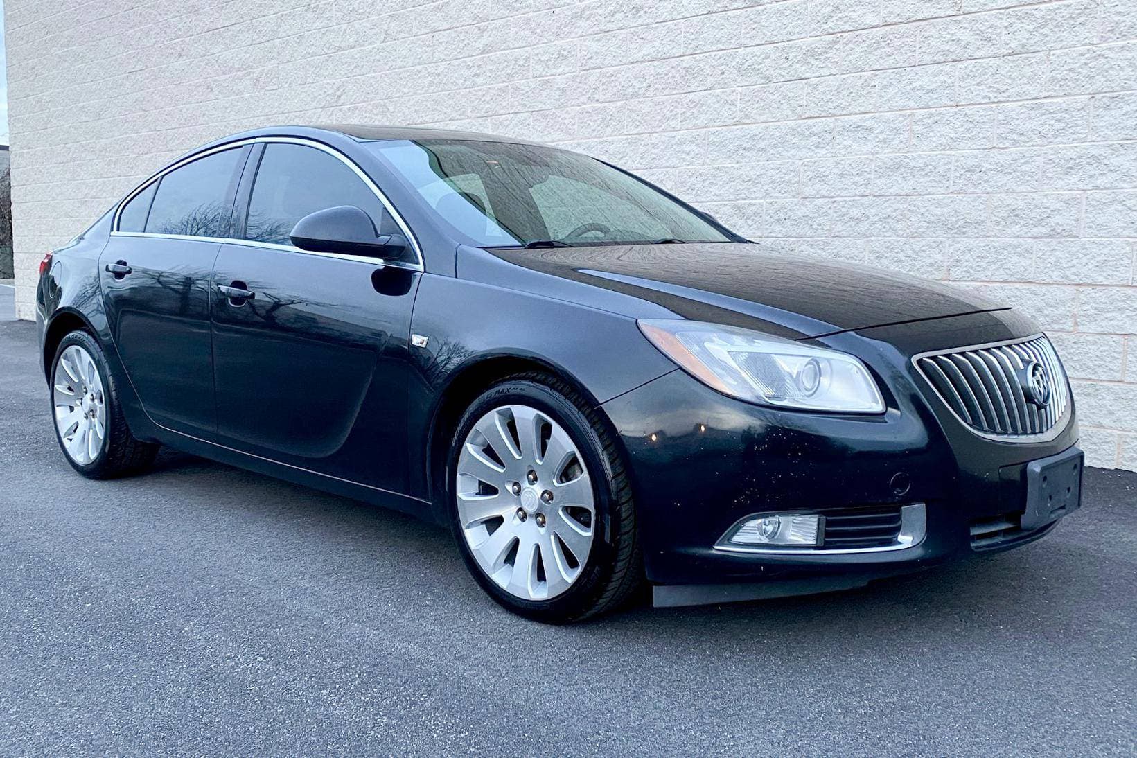 2011 Buick Regal sold for $6,293