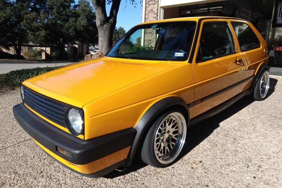 1992 Volkswagen GTI Mk2 sold for $19,500