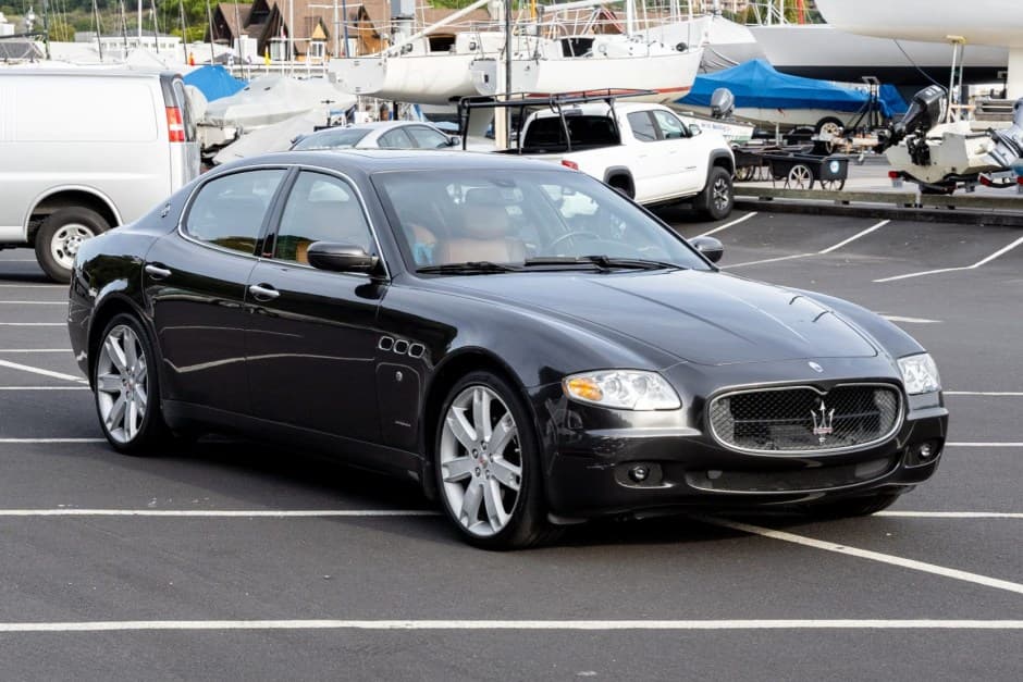 2007 Maserati Quattroporte sold for $15,357