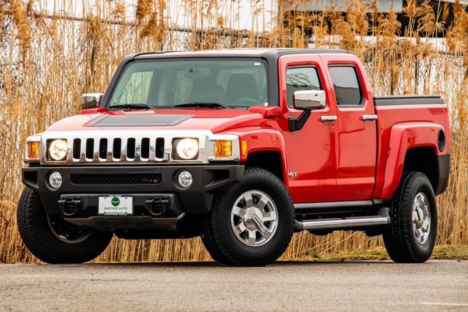 2009 Hummer H3 sold for $36,222