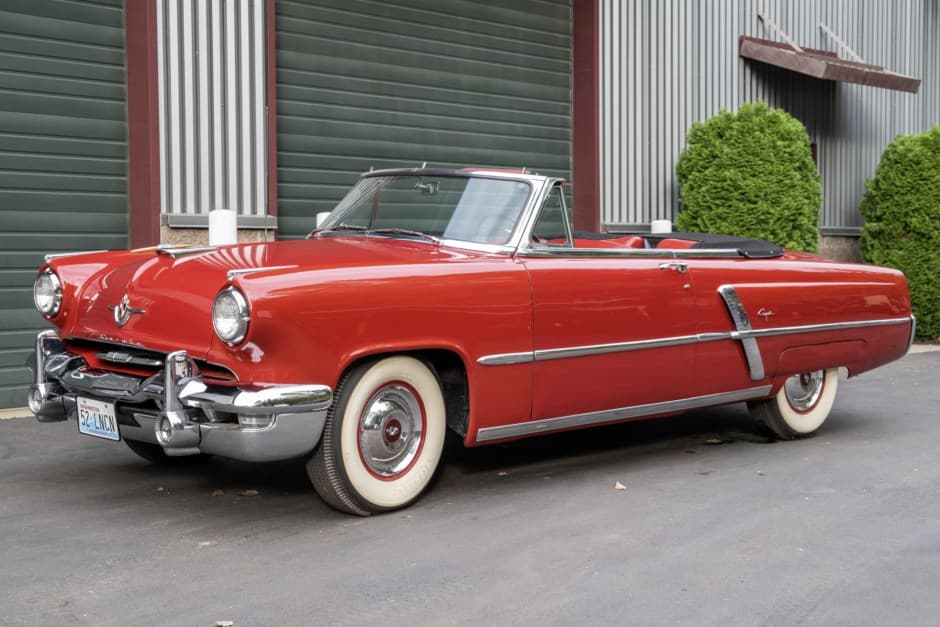 1952 Lincoln Capri sold for $28,500