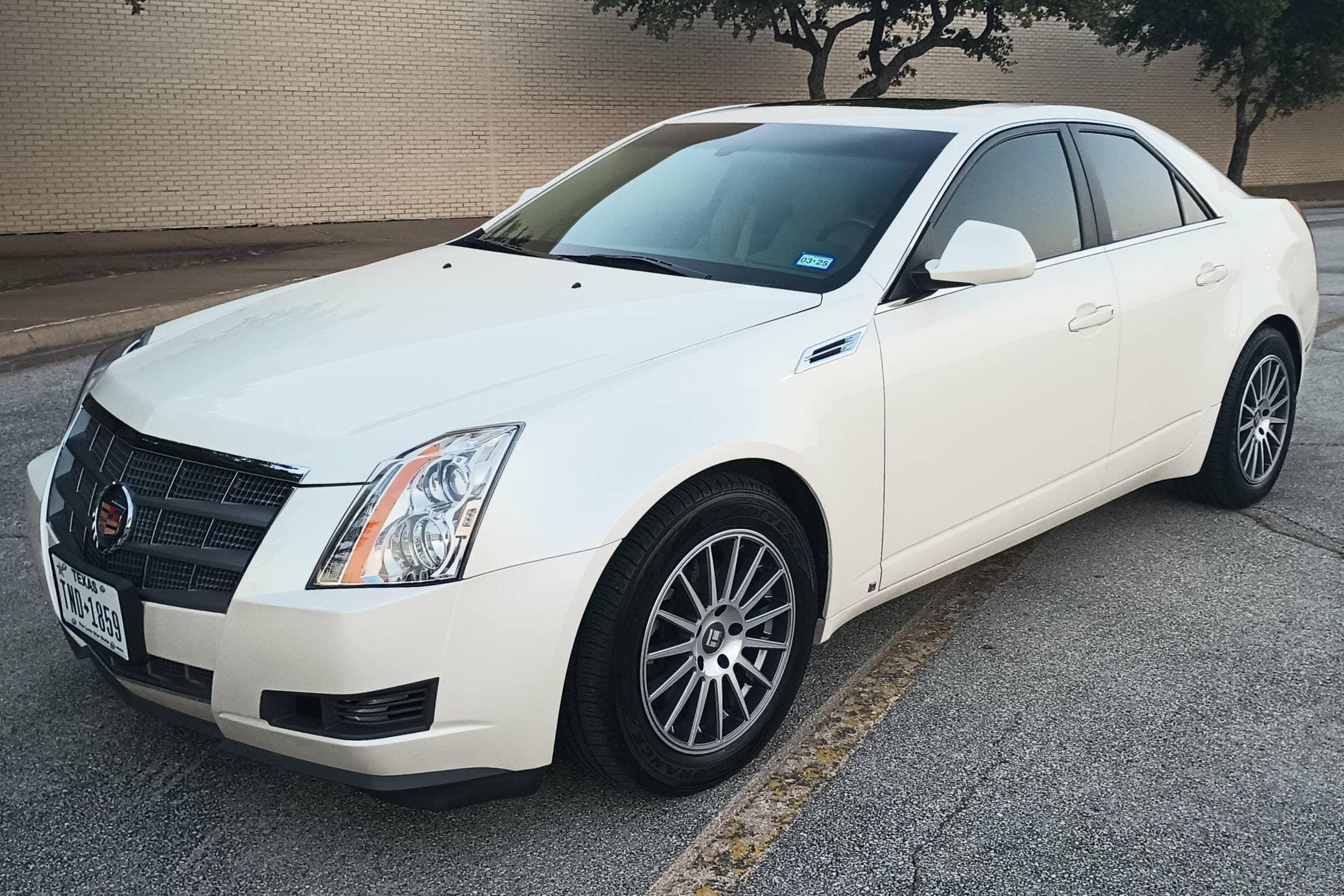 2008 Cadillac CTS sold for $12,900