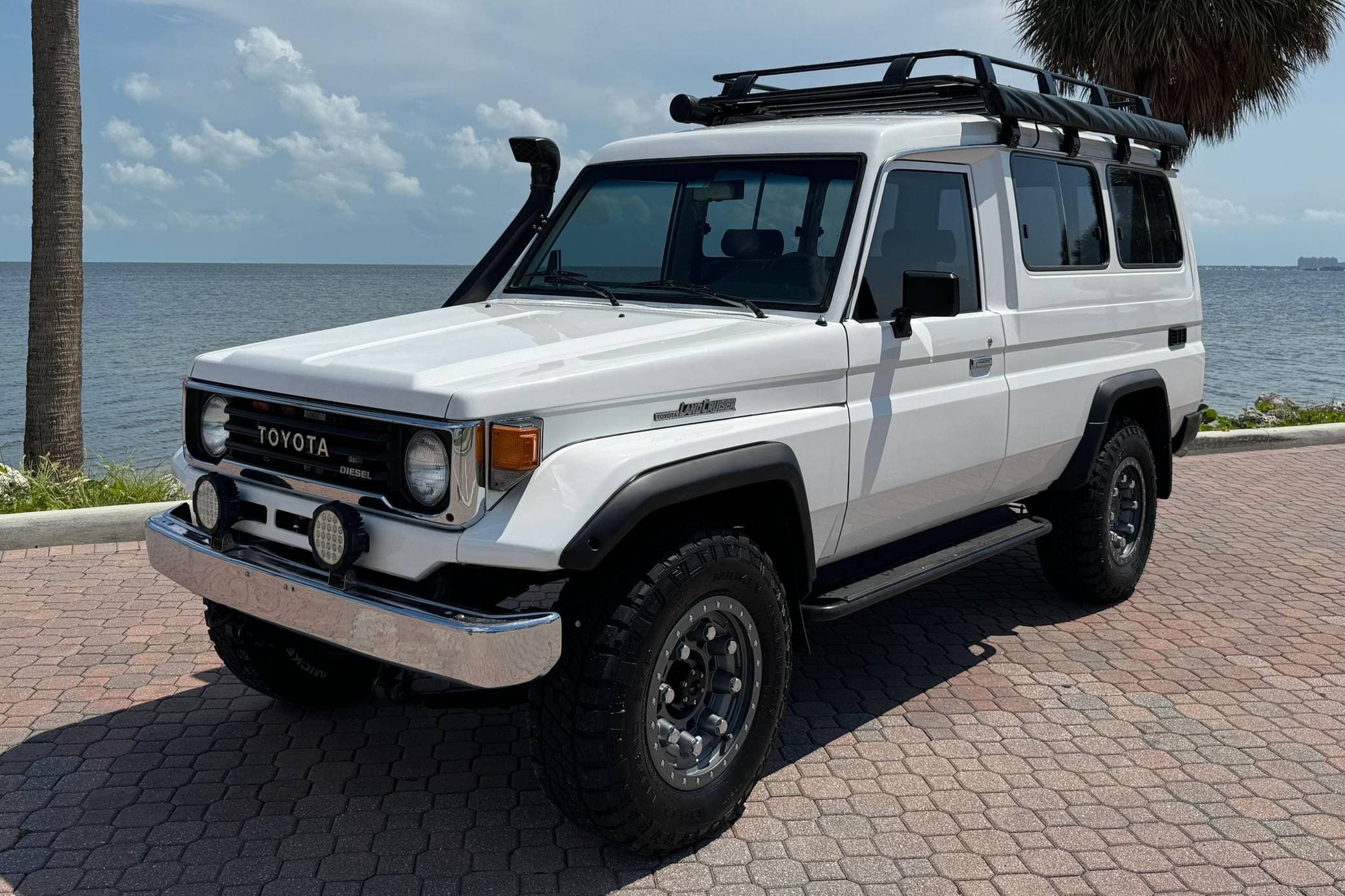 1992 Toyota Land Cruiser sold for $28,500