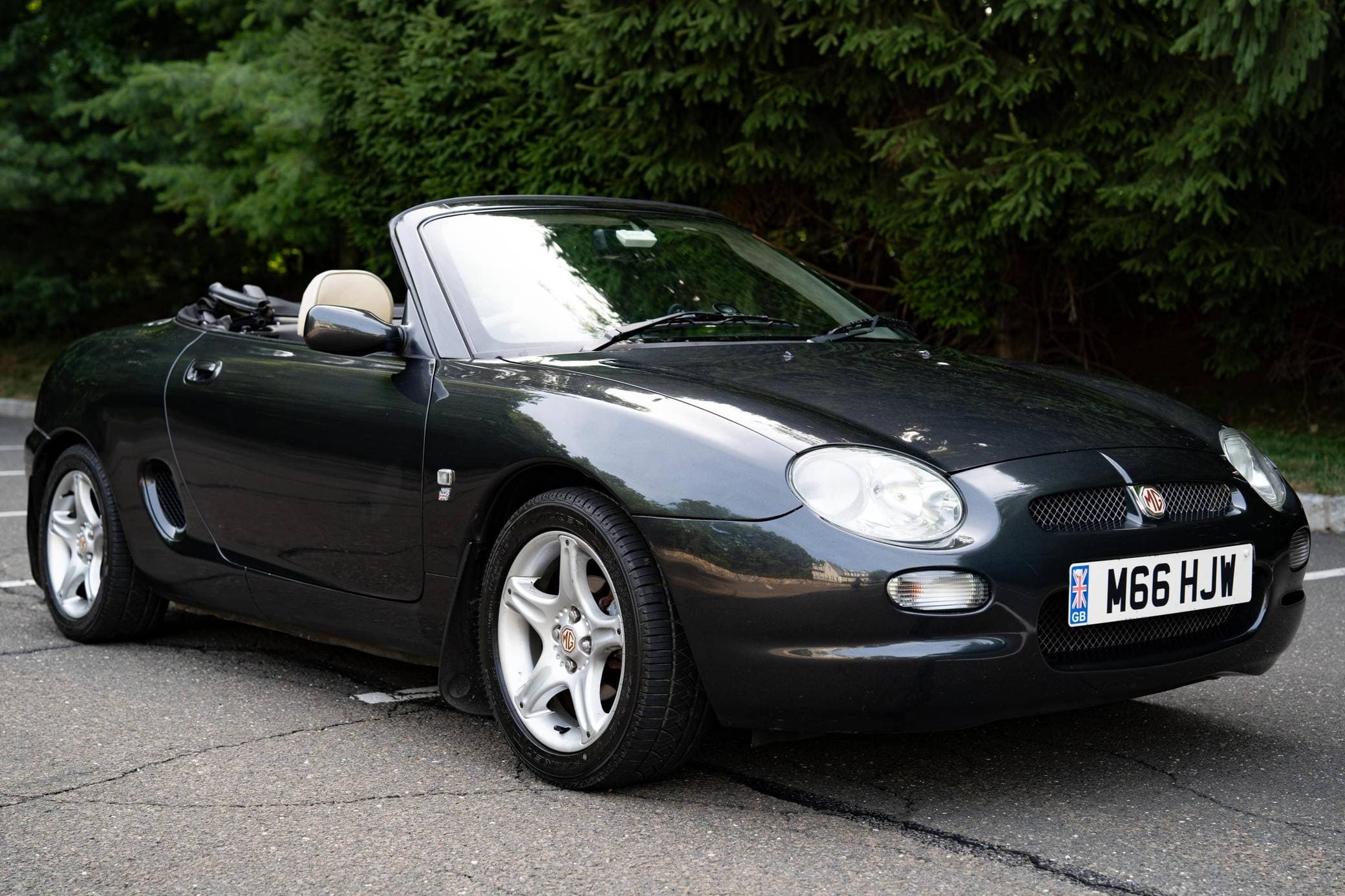 1997 MG F sold for $6,500