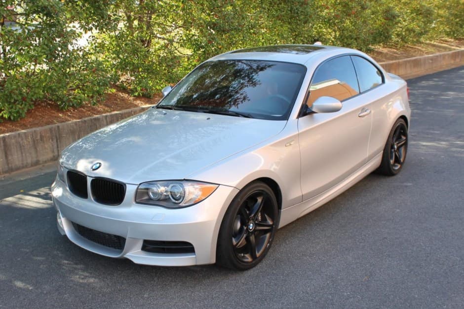 2008 BMW E82/E88 1-Series sold for $22,500