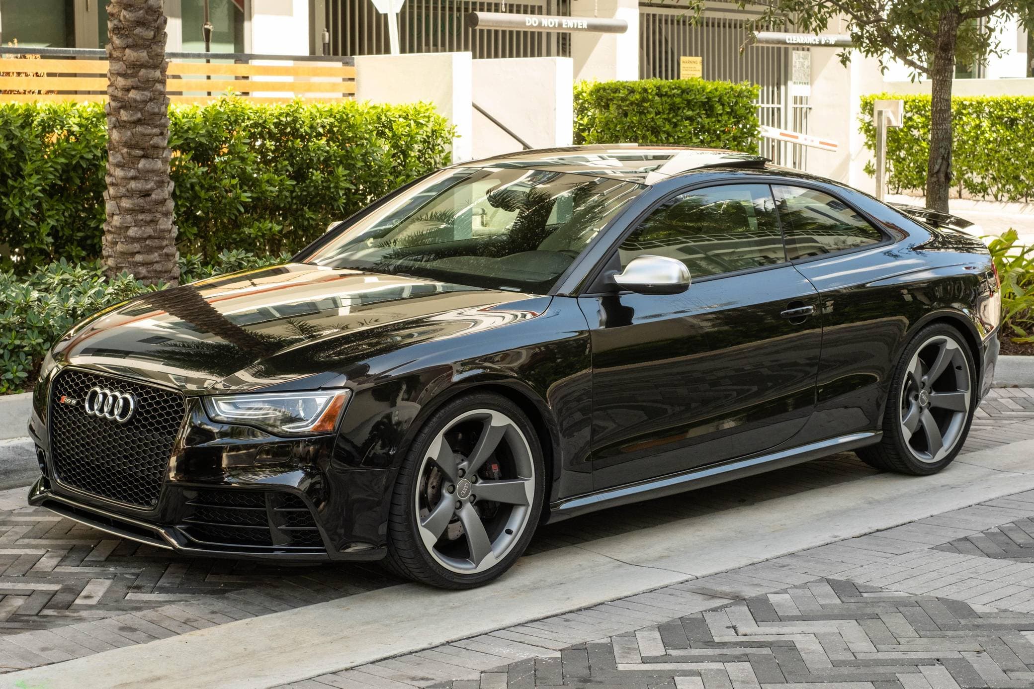 2013 Audi RS 5 sold for $25,500